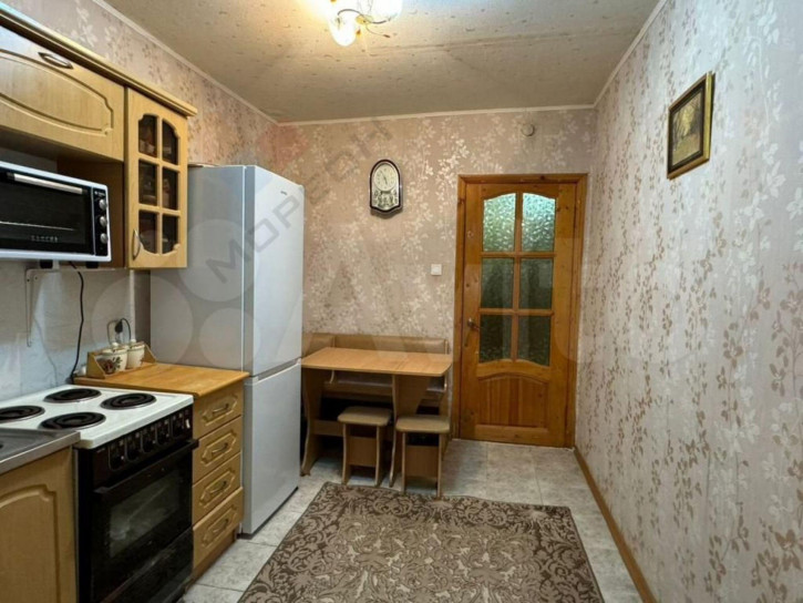 2-комн квартира Школьная ул, 2