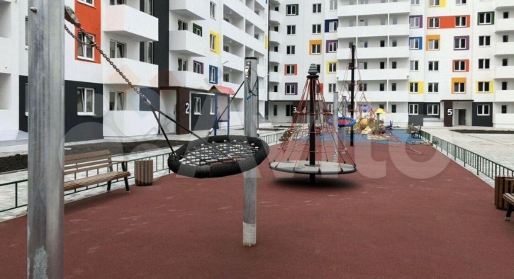 1-комн квартира Даниила Смоляна ул, 80