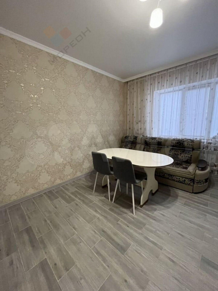 Коттедж/дом Комарова ул, 13