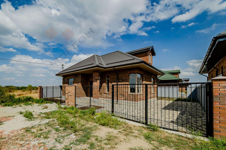 Коттедж/дом Гандбольная ул, 43