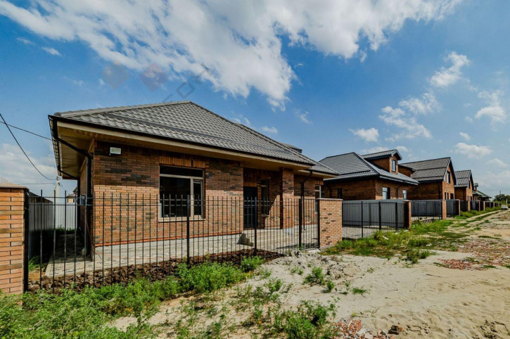 Коттедж/дом Гандбольная ул, 43