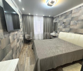 2-комн, 60кв м, этаж 3/10 улица 11-я Линия, 53