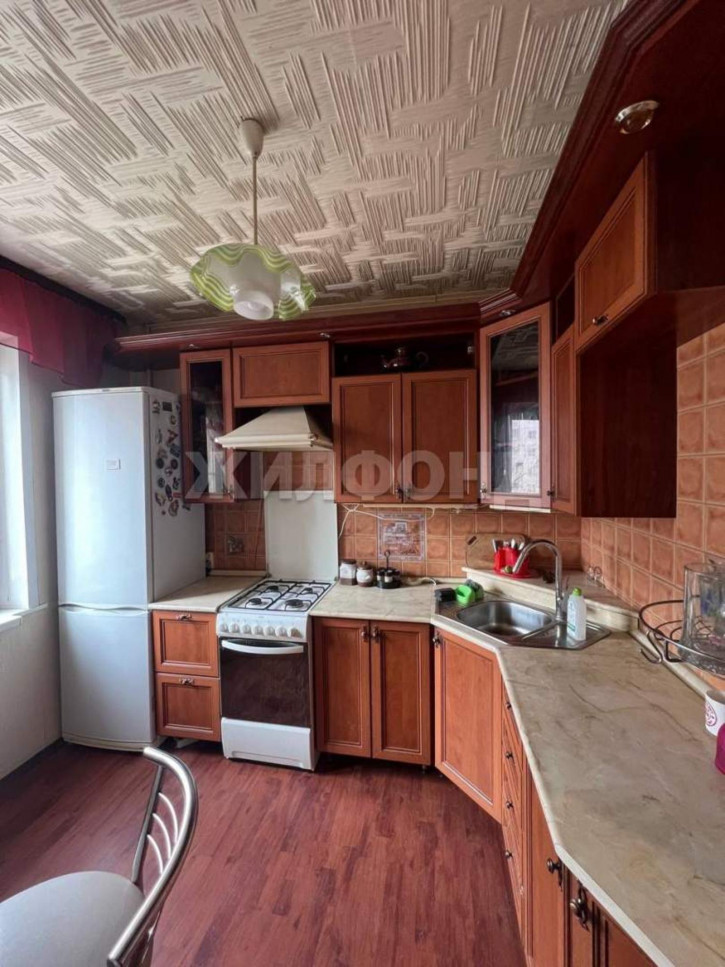 2-комн квартира Переверткина улица, д.35 2-комн квартира Переверткина улица, д.35