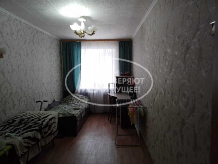 3-комн квартира улица Оборина, 2