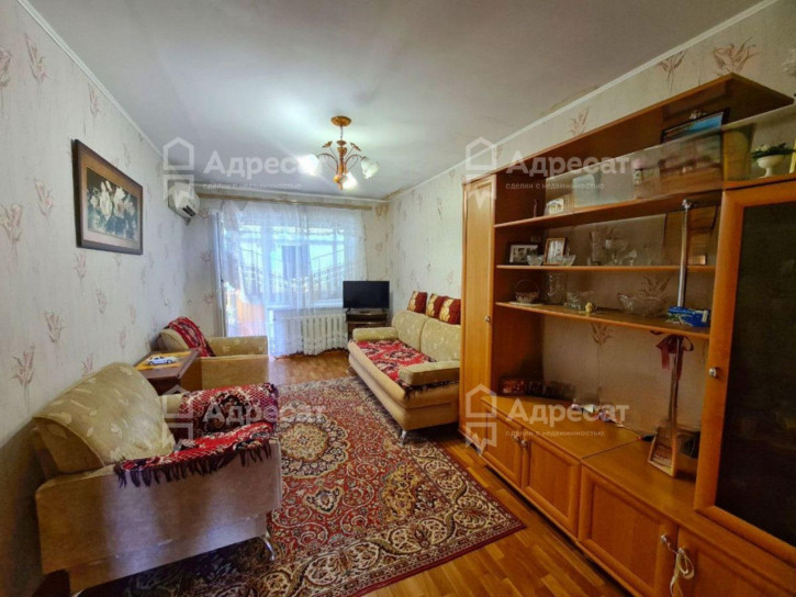 3-комн квартира пр-кт. Университетский,  д.76