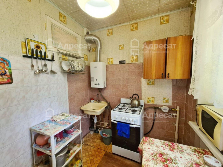 3-комн квартира пр-кт. Университетский,  д.76