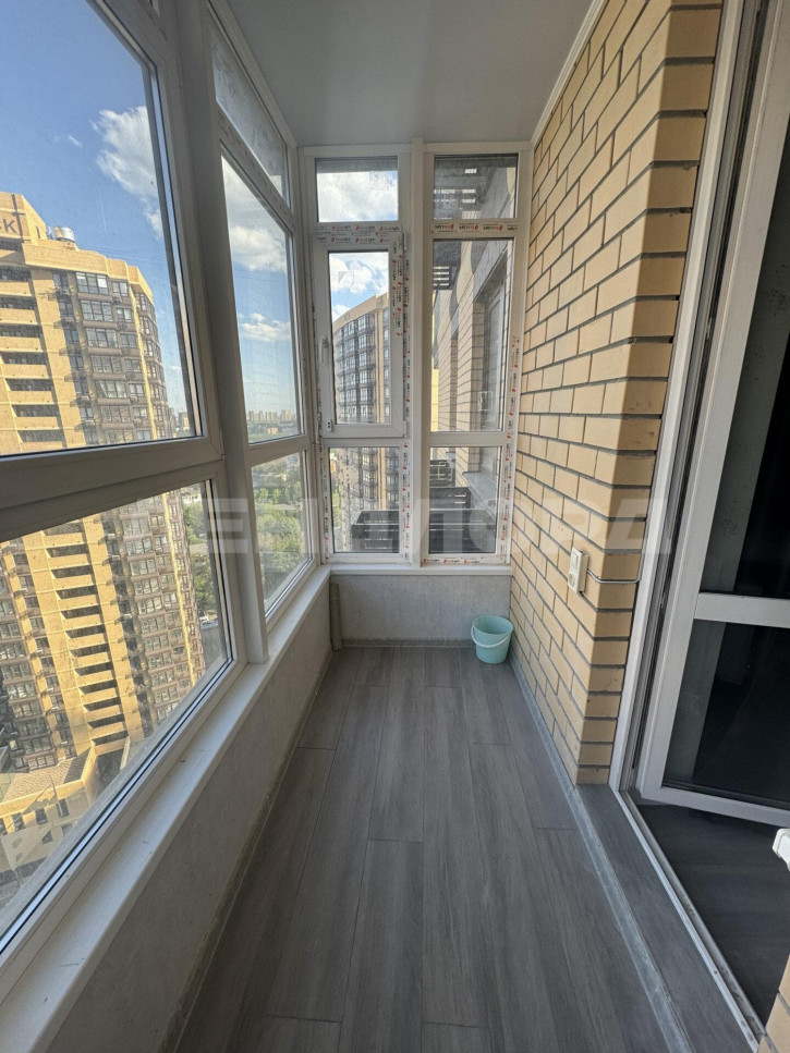 2-комн квартира улица Ларина, 45с6