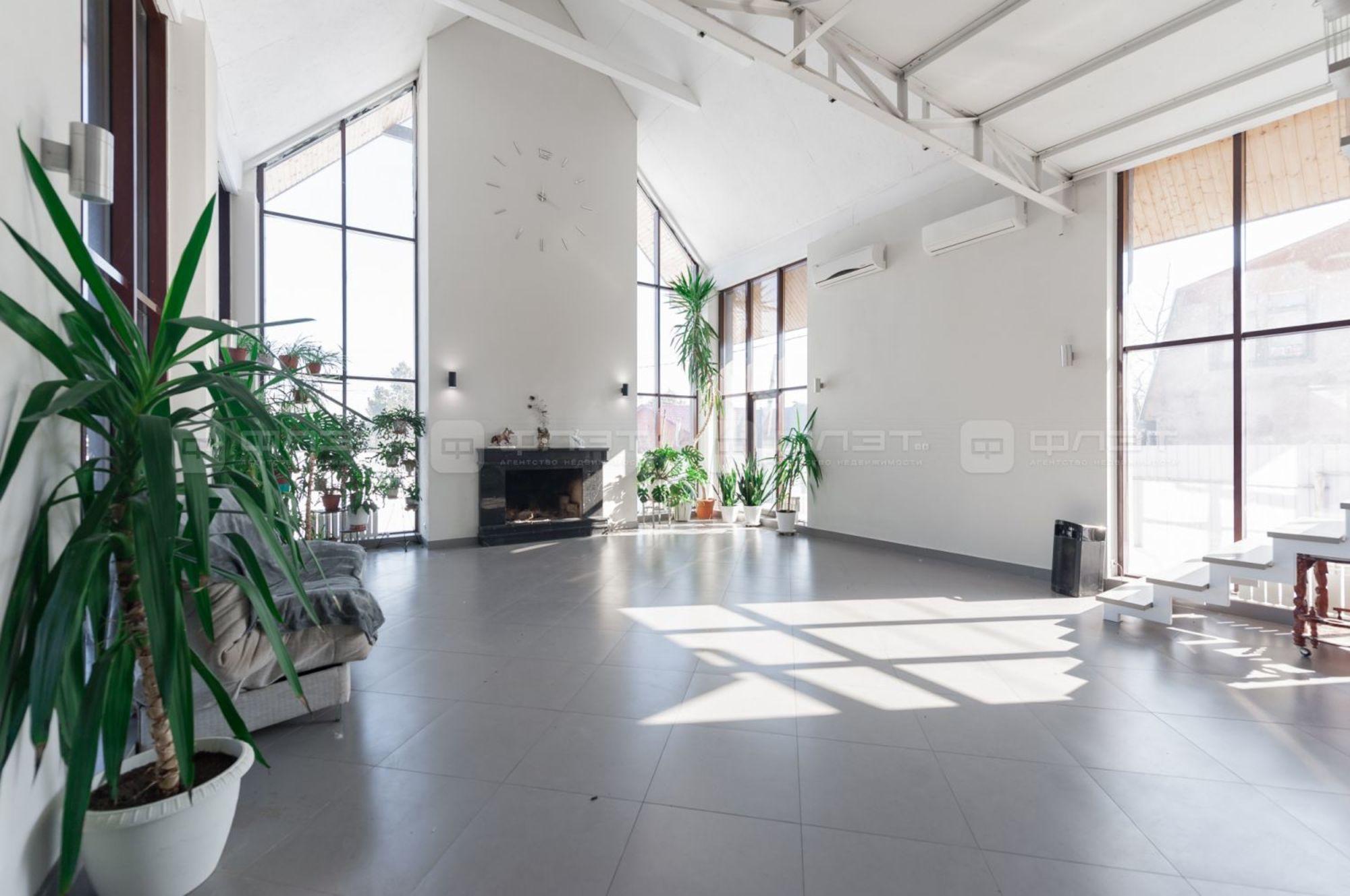 Купить дачу, дом, коттедж за 15 500 000 рублей на СНТ Надежда, дом 41 /12