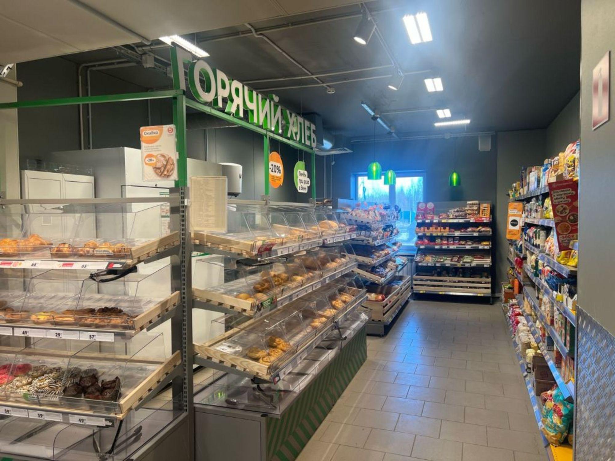 Купить торговое помещение за 45 000 000 рублей на Боровая ул, 8б