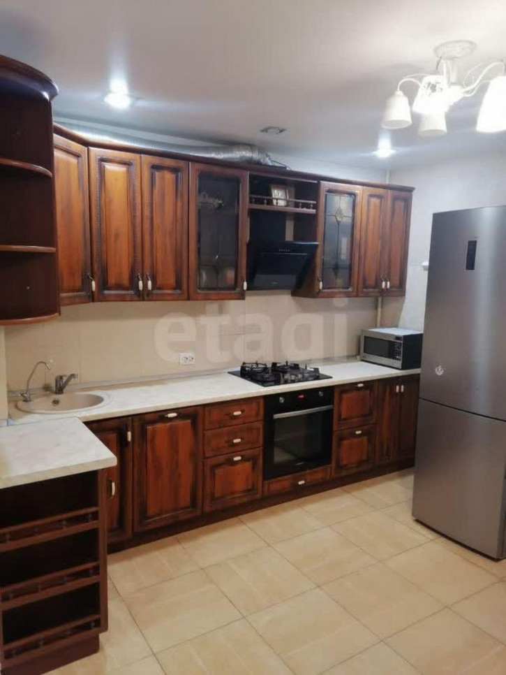 2-комн квартира улица Гагарина, 5а