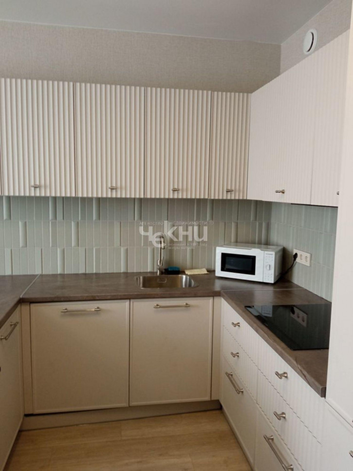 2-комн квартира Сергея Акимова ул, 50 2-комн квартира Сергея Акимова ул, 50