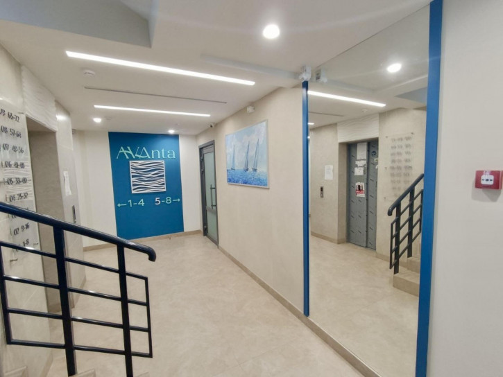 2-комн квартира улица Крылова, 13к3