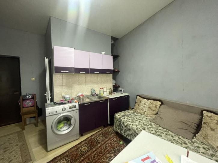 Студия улица Жолоба, 2/59Б