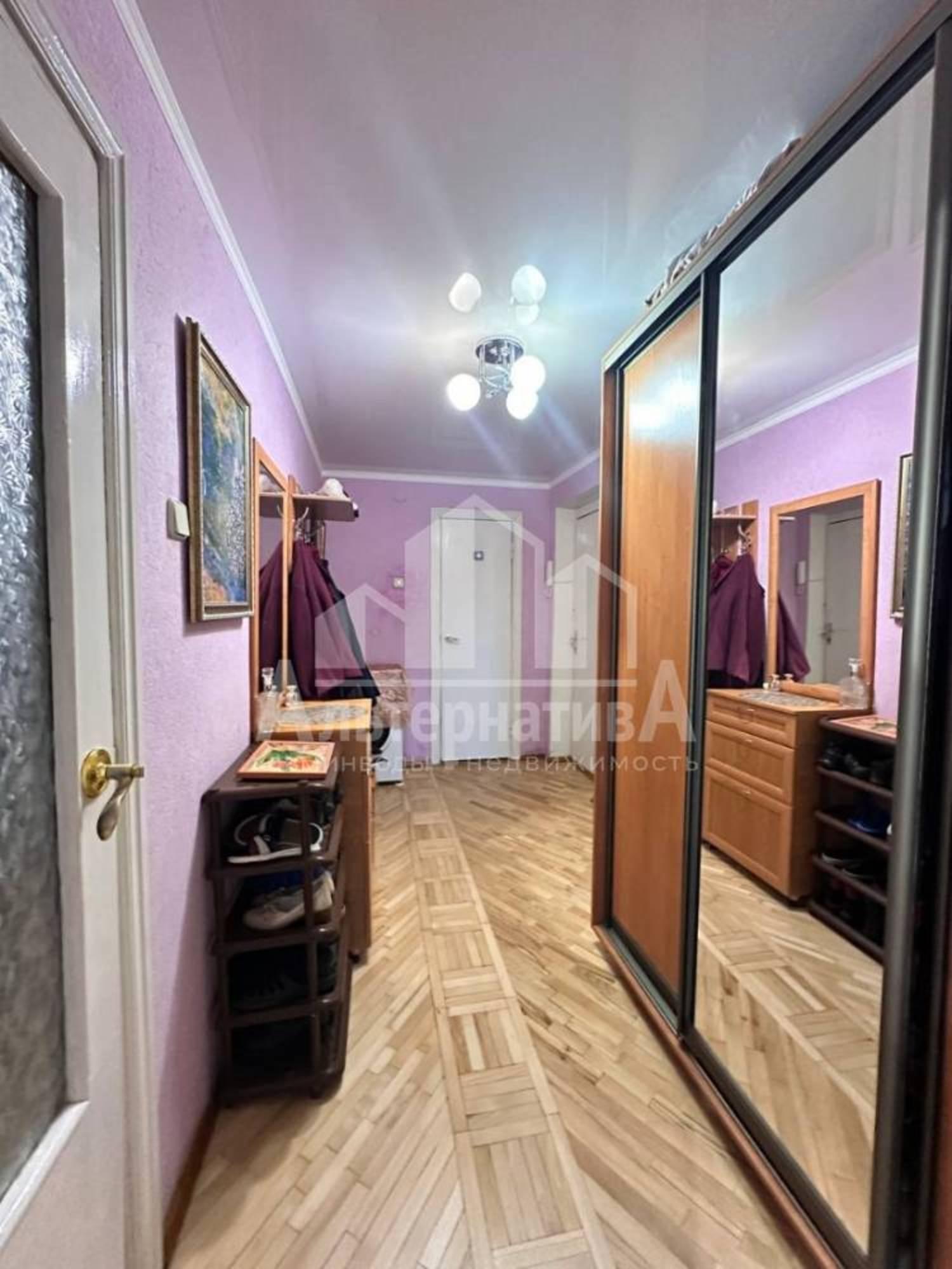 Купить квартиру за 9 450 000 рублей на Набережная ул.