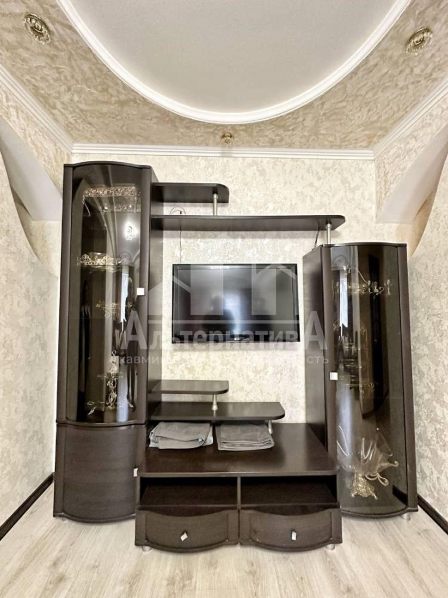 Купить квартиру за 11 800 000 рублей на Цандера проезд