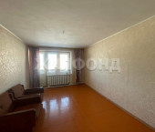3-комн, 63кв м, этаж 1/2 Октябрьская улица, д.43 3-комн, 63кв м, этаж 1/2 Октябрьская улица, д.43