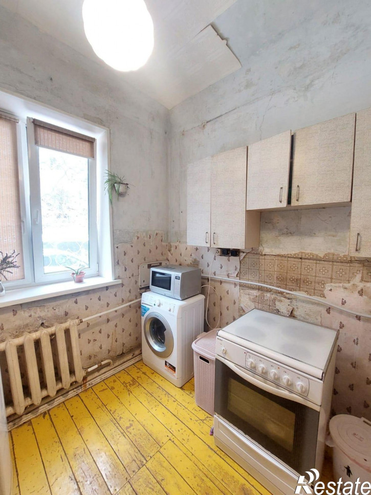 2-комн квартира квартал Ленинская,Владивостокская улица,20