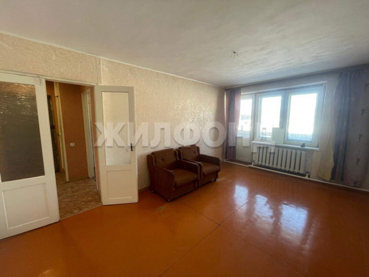 3-комн квартира Октябрьская улица, д.43