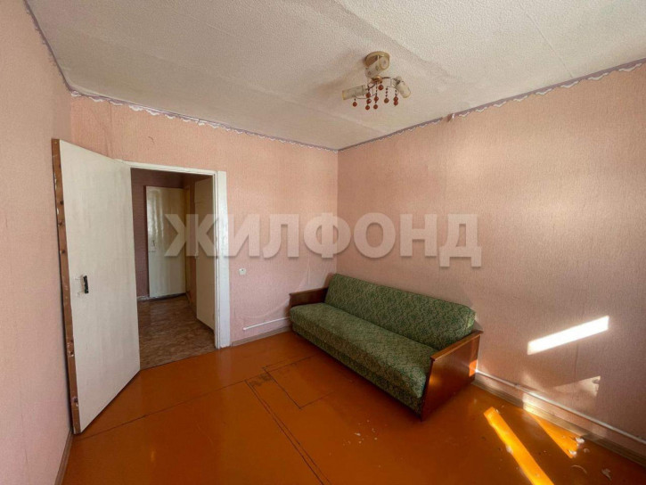 3-комн квартира Октябрьская улица, д.43