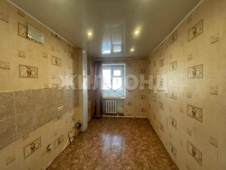 3-комн квартира Октябрьская улица, д.43