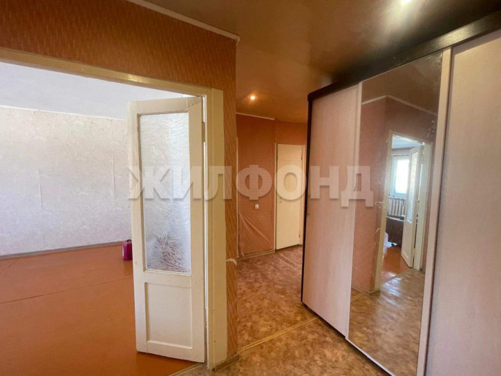 3-комн квартира Октябрьская улица, д.43
