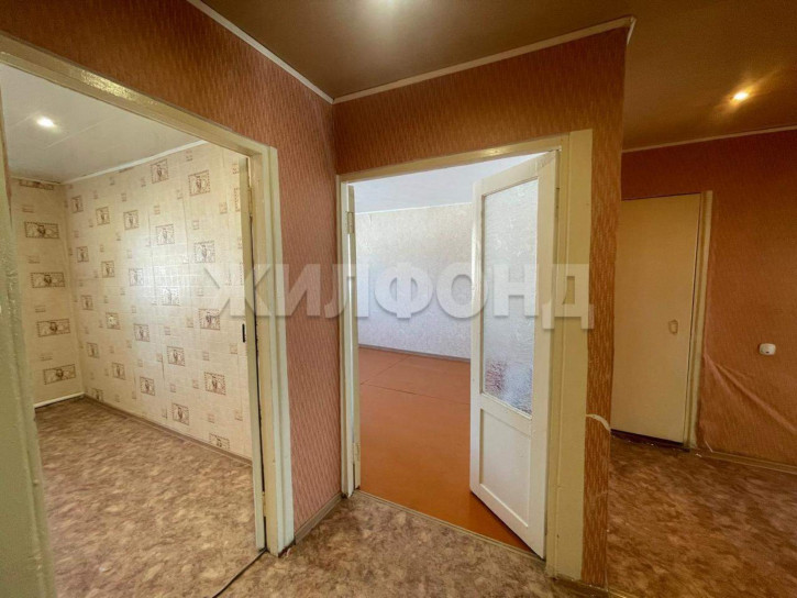 3-комн квартира Октябрьская улица, д.43