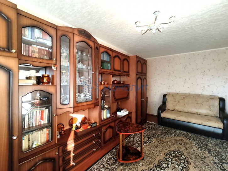 2-комн квартира Сергея Акимова ул, 54