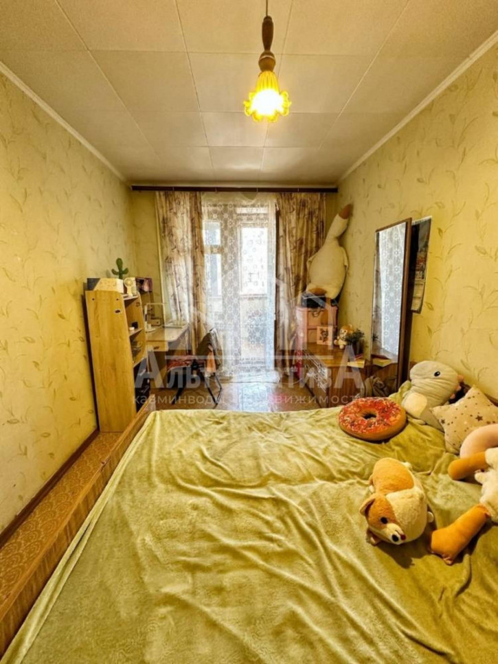 2-комн квартира Островского ул.