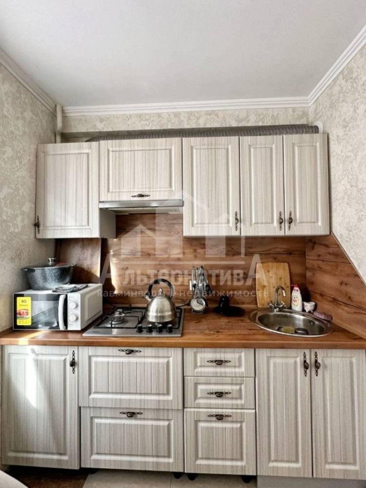 3-комн квартира Цандера проезд