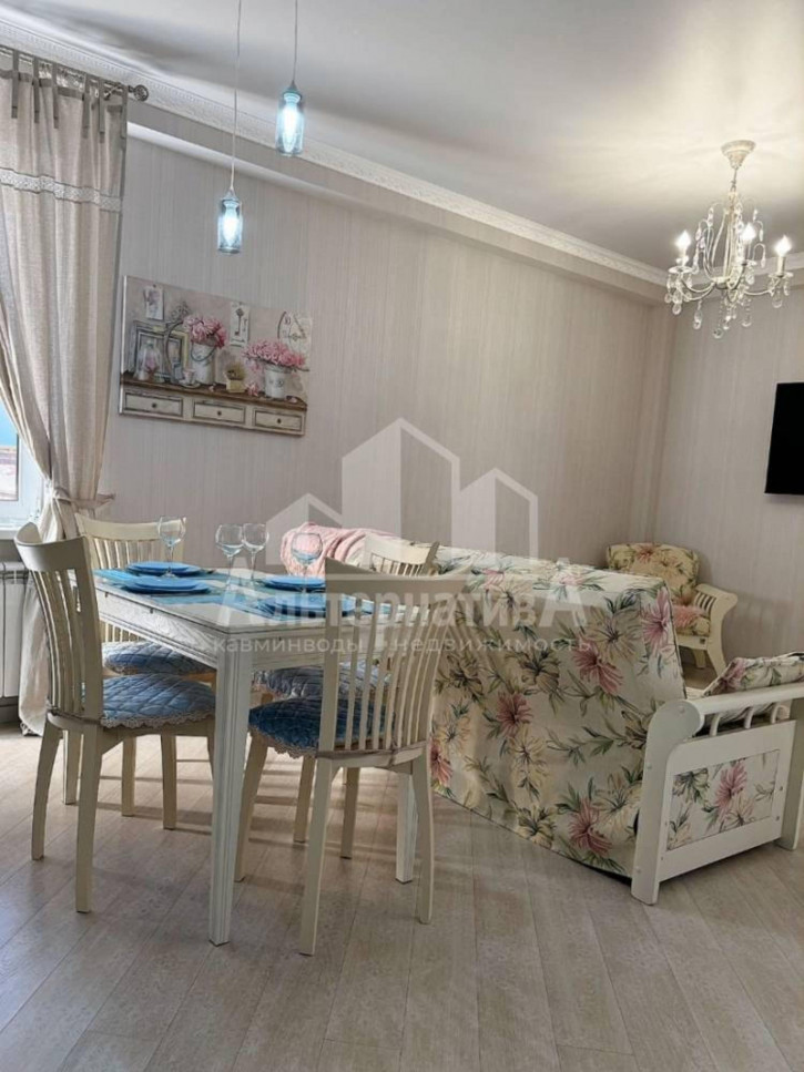 3-комн квартира 40 лет Октября ул.