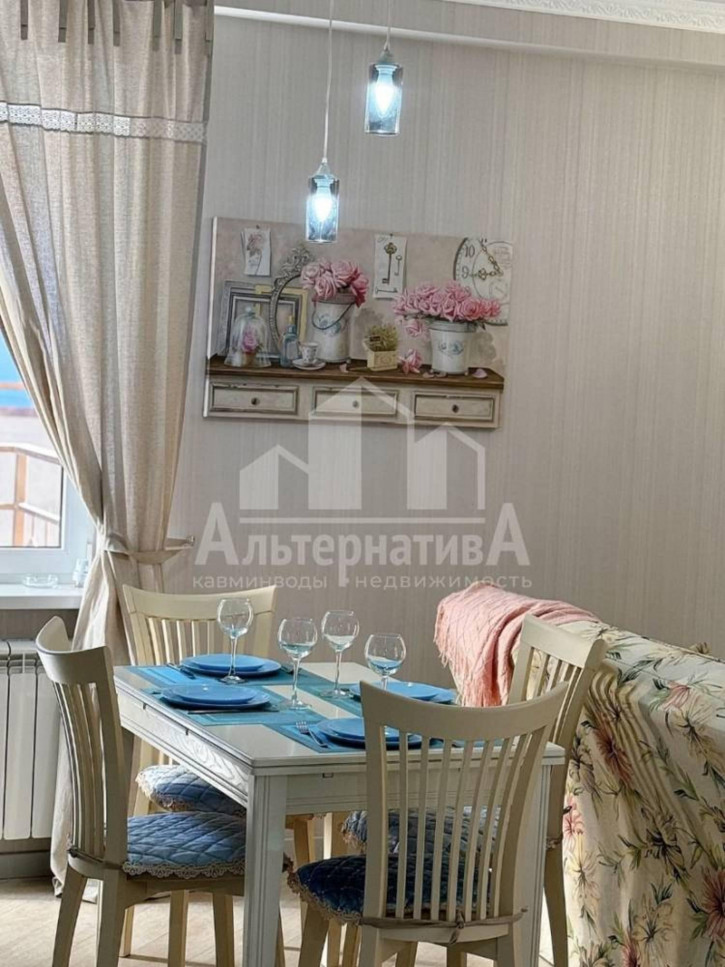 3-комн квартира 40 лет Октября ул.