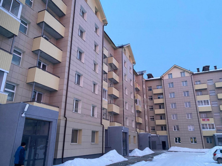 3-комн квартира Ивлева, 160