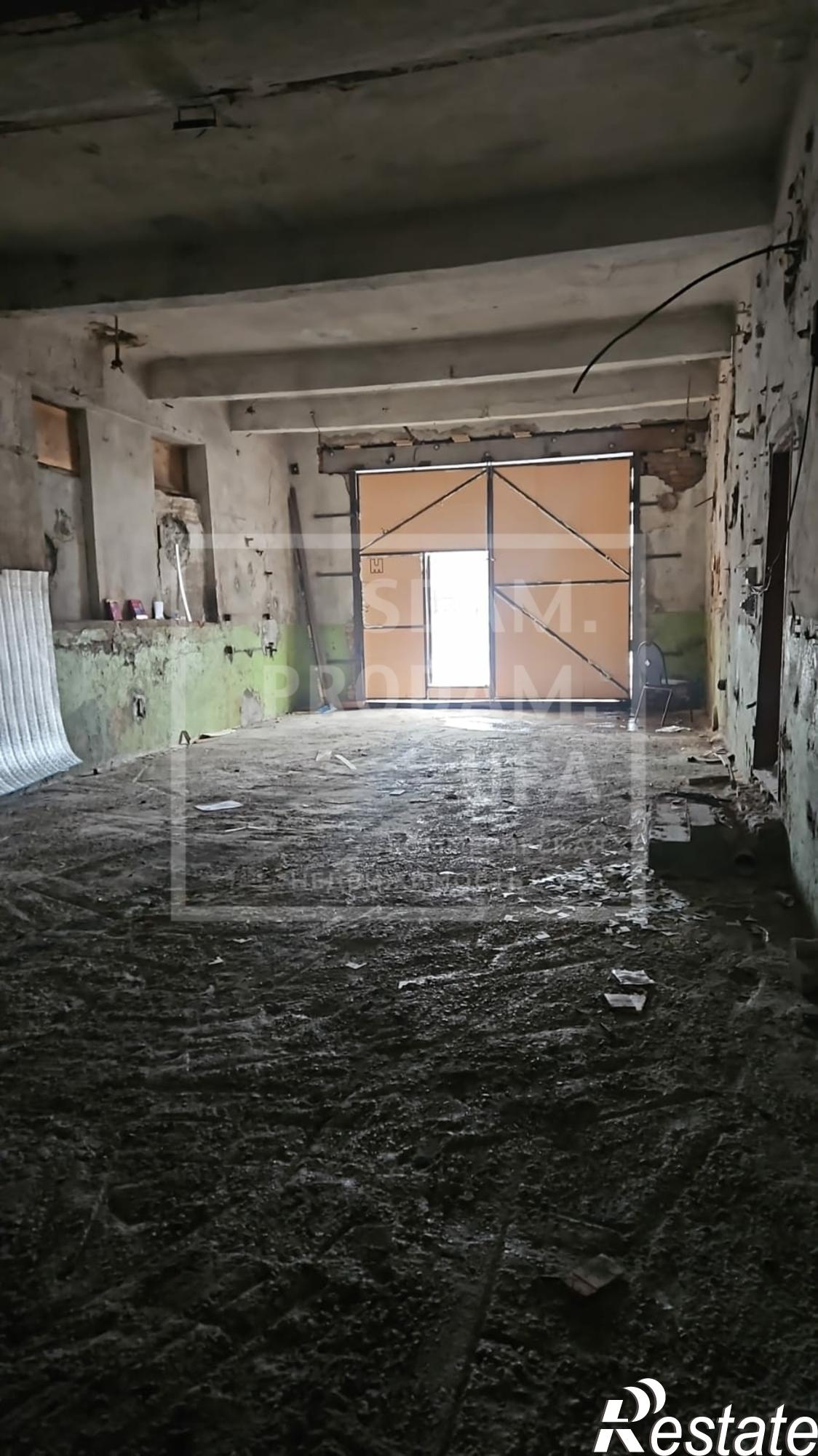 Сдать складское помещение за 16 350 рублей на Школьная улица, д.2
