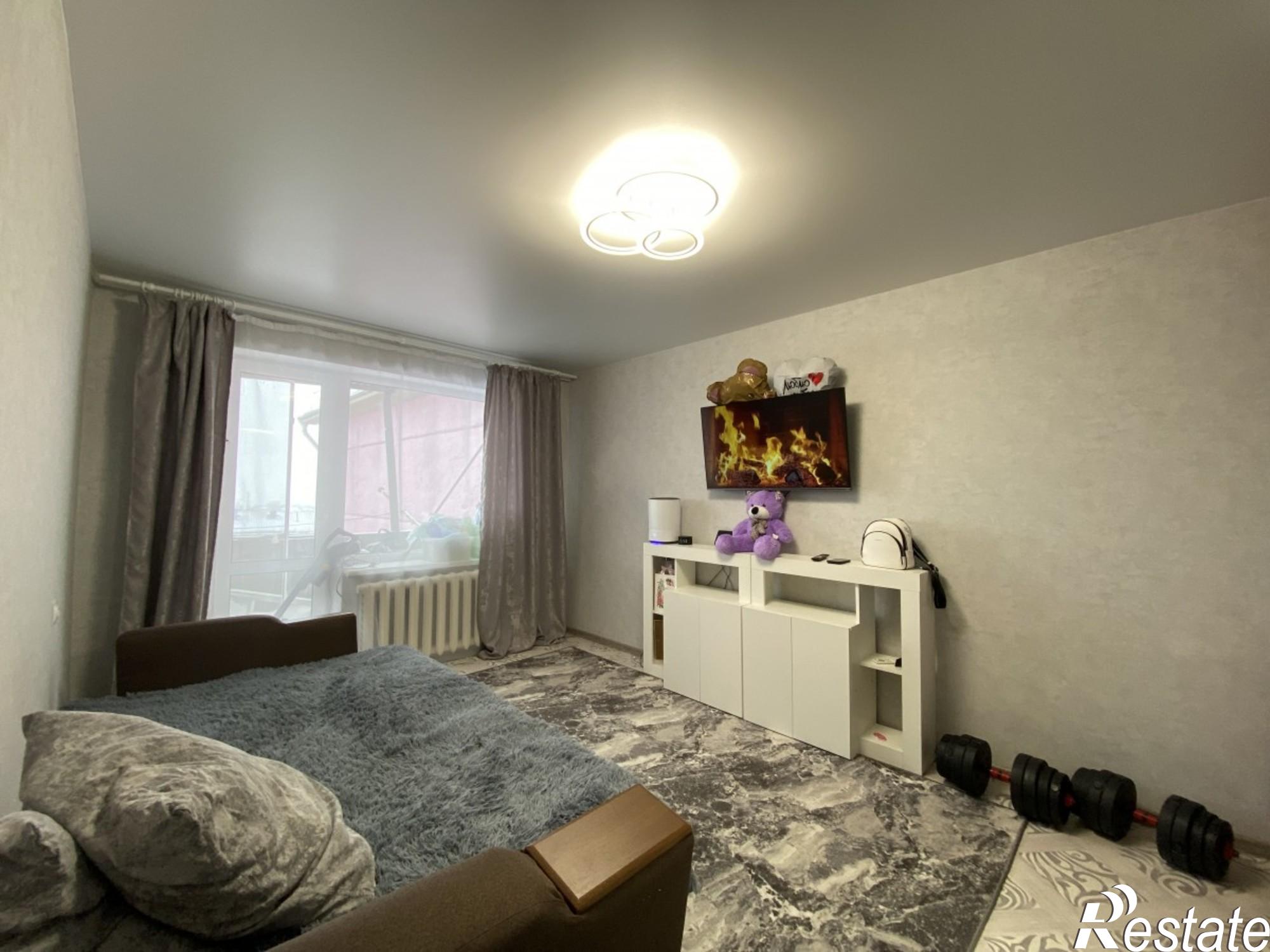 Купить квартиру за 1 600 000 рублей на Россия,  г. Амурск, р-н Микрорайон-5, пр-кт. Октябрьский, д. 9 Купить квартиру за 1 600 000 рублей на Россия,  г. Амурск, р-н Микрорайон-5, пр-кт. Октябрьский, д. 9