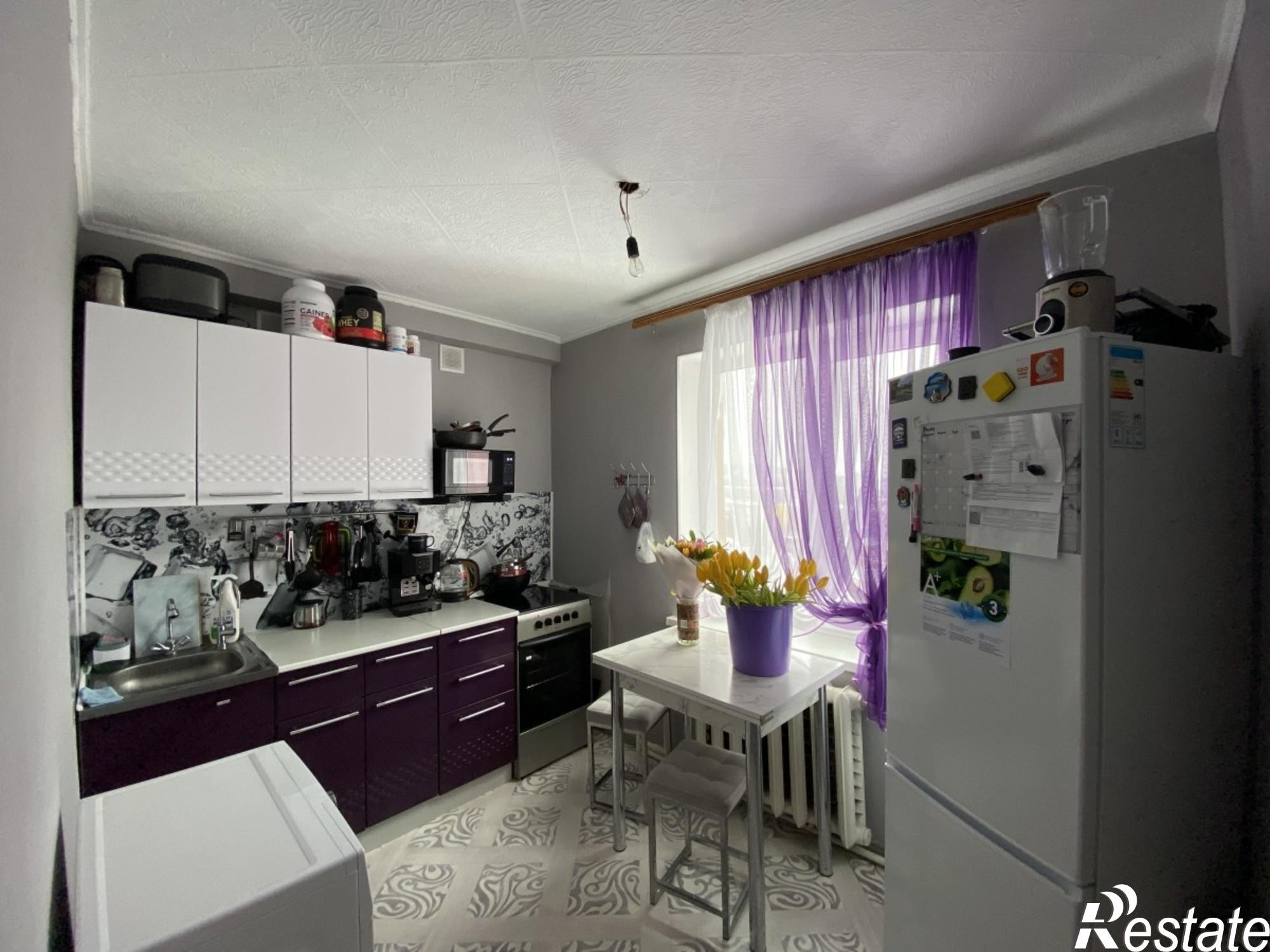 Купить квартиру за 1 600 000 рублей на Россия,  г. Амурск, р-н Микрорайон-5, пр-кт. Октябрьский, д. 9 Купить квартиру за 1 600 000 рублей на Россия,  г. Амурск, р-н Микрорайон-5, пр-кт. Октябрьский, д. 9