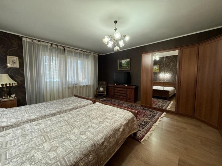 2-комн квартира Ленинская улица, 228 2-комн квартира Ленинская улица, 228