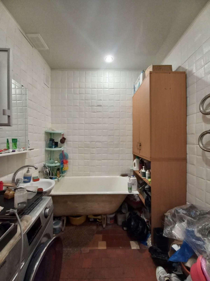 2-комн квартира Нефтяников улица, 20а