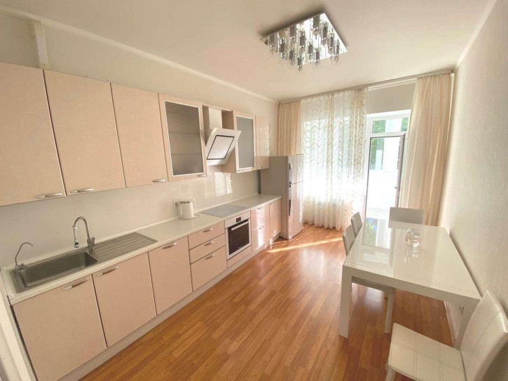 2-комн квартира Осипенко улица, 3к3