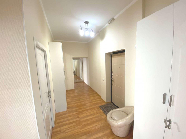 2-комн квартира Осипенко улица, 3к3