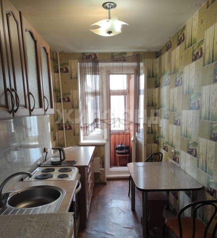1-комн квартира Комсомольская улица, д.32 1-комн квартира Комсомольская улица, д.32