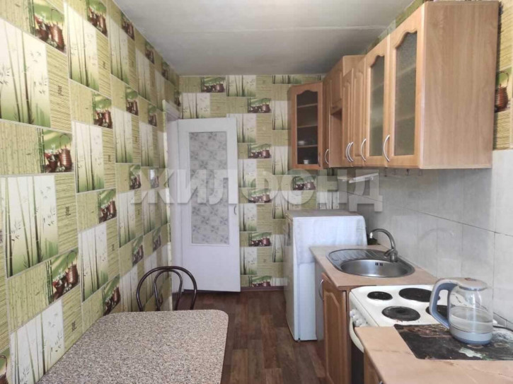 1-комн квартира Комсомольская улица, д.32 1-комн квартира Комсомольская улица, д.32