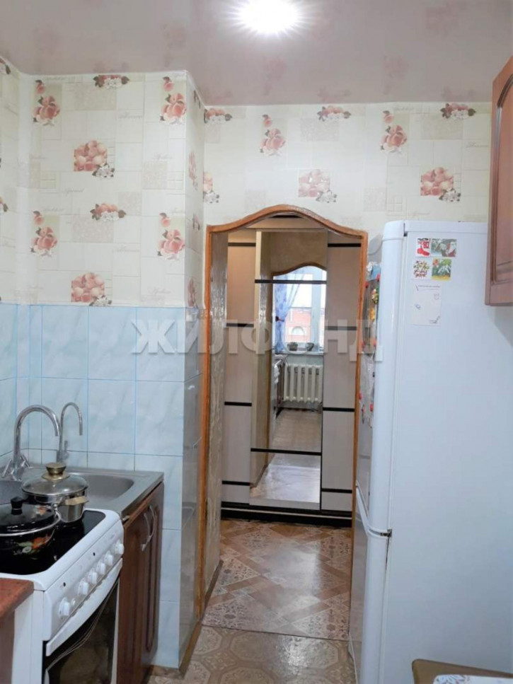 2-комн квартира Романова улица, д.6