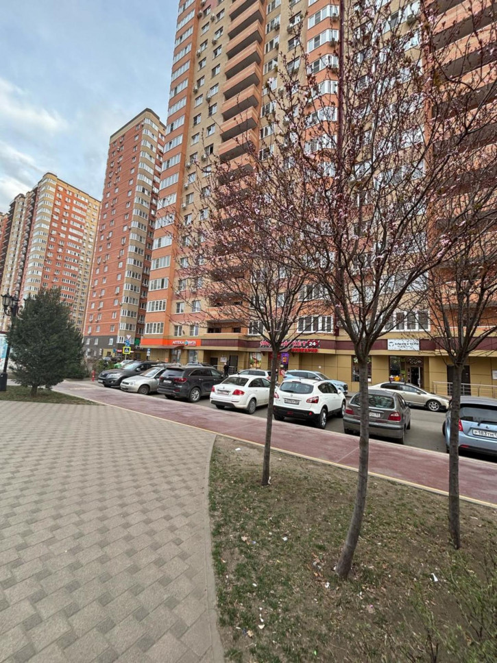 1-комн квартира им. Героя Яцкова И.В. улица, д.15к2 1-комн квартира им. Героя Яцкова И.В. улица, д.15к2