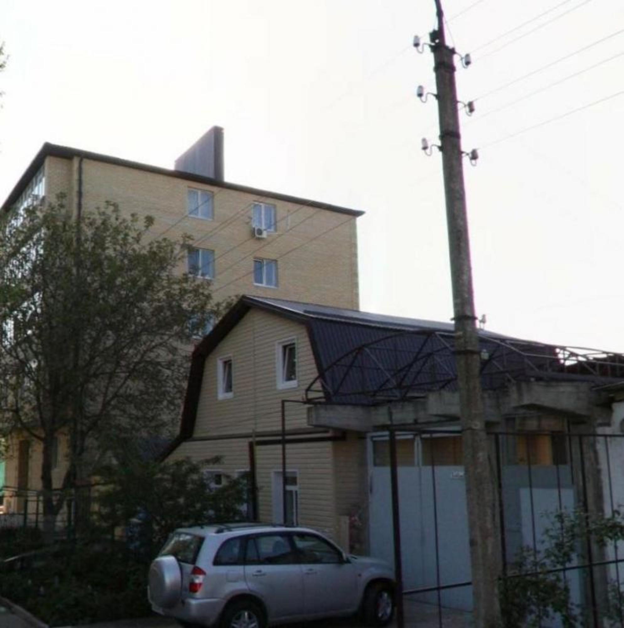 Купить дачу, дом, коттедж за 20 000 000 рублей на р-н Восточного рынка