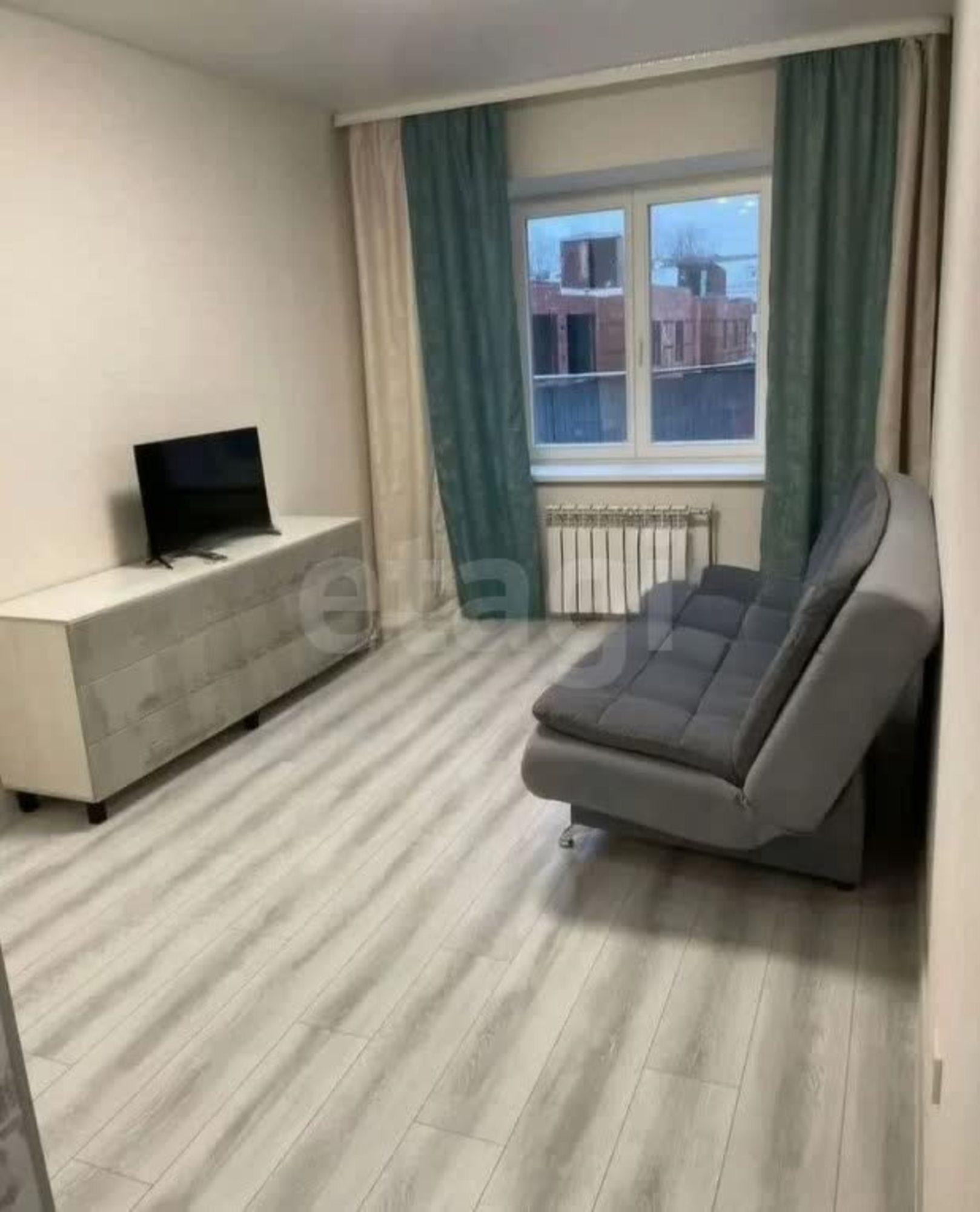 Купить квартиру за 6 000 000 рублей на набережная 6-й Армии, 43а