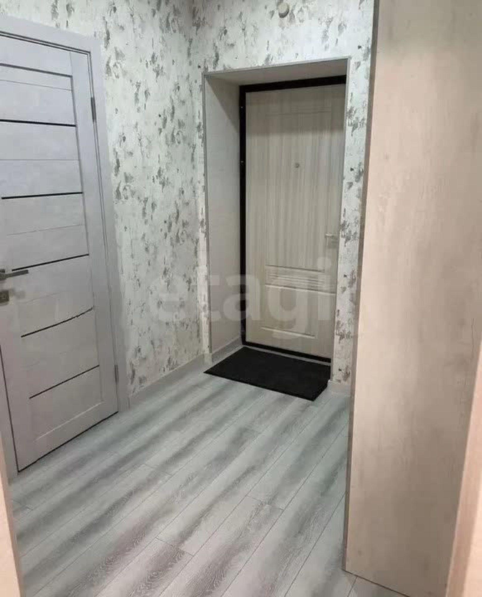 Купить квартиру за 6 000 000 рублей на набережная 6-й Армии, 43а