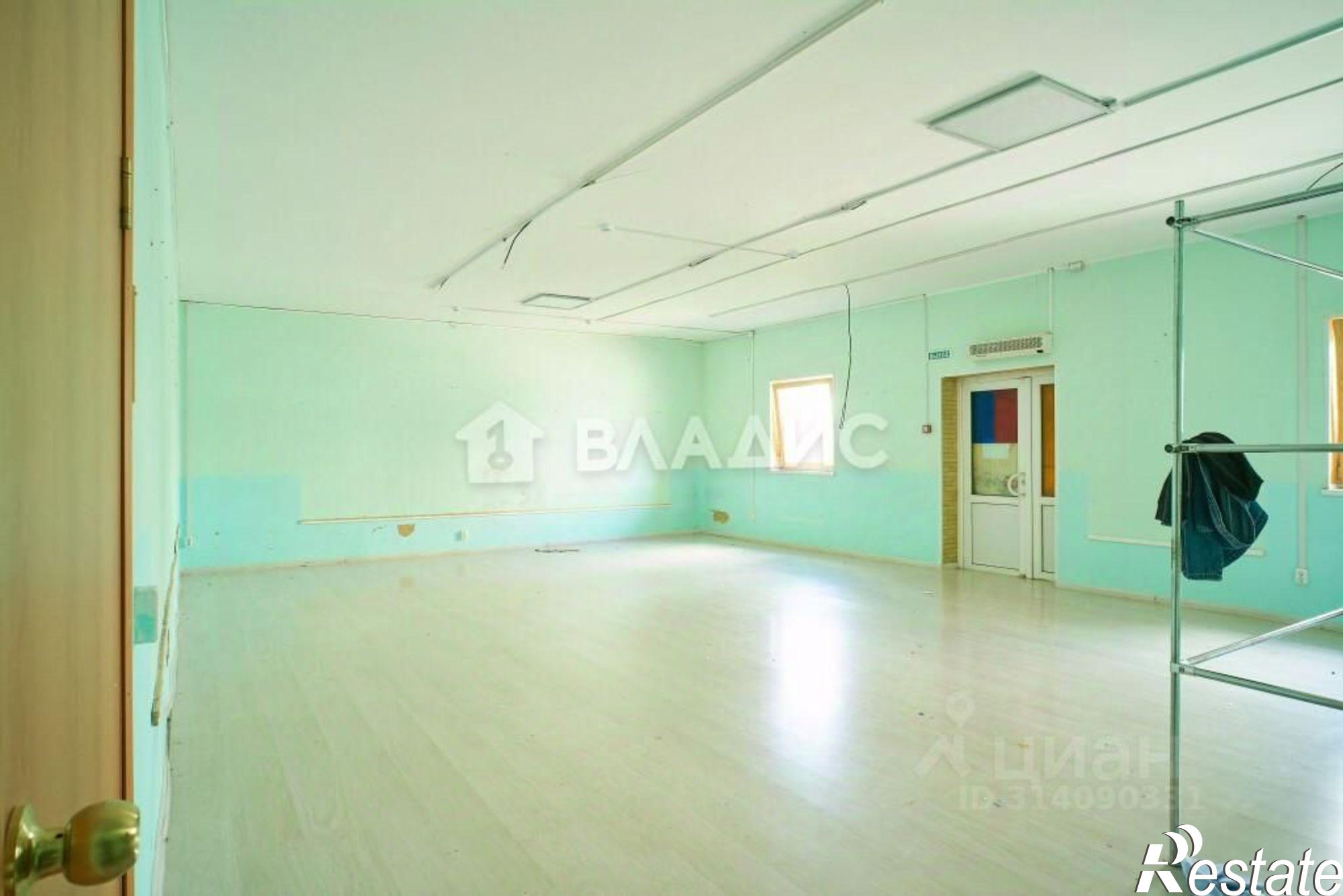 Купить ОСЗ, отдельно стоящее здание за 261 342 рублей на Советская улица