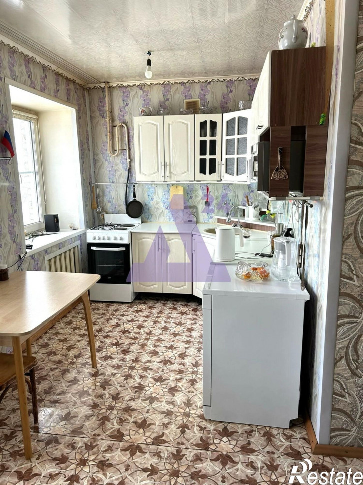 3-комн квартира улица Юбилейная, дом 15