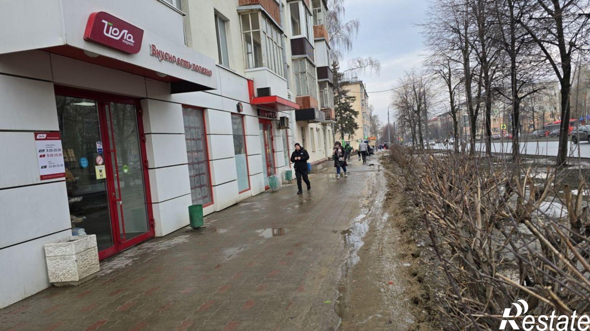 Купить торговое помещение за 18 000 000 рублей на Сибирский тракт, 15