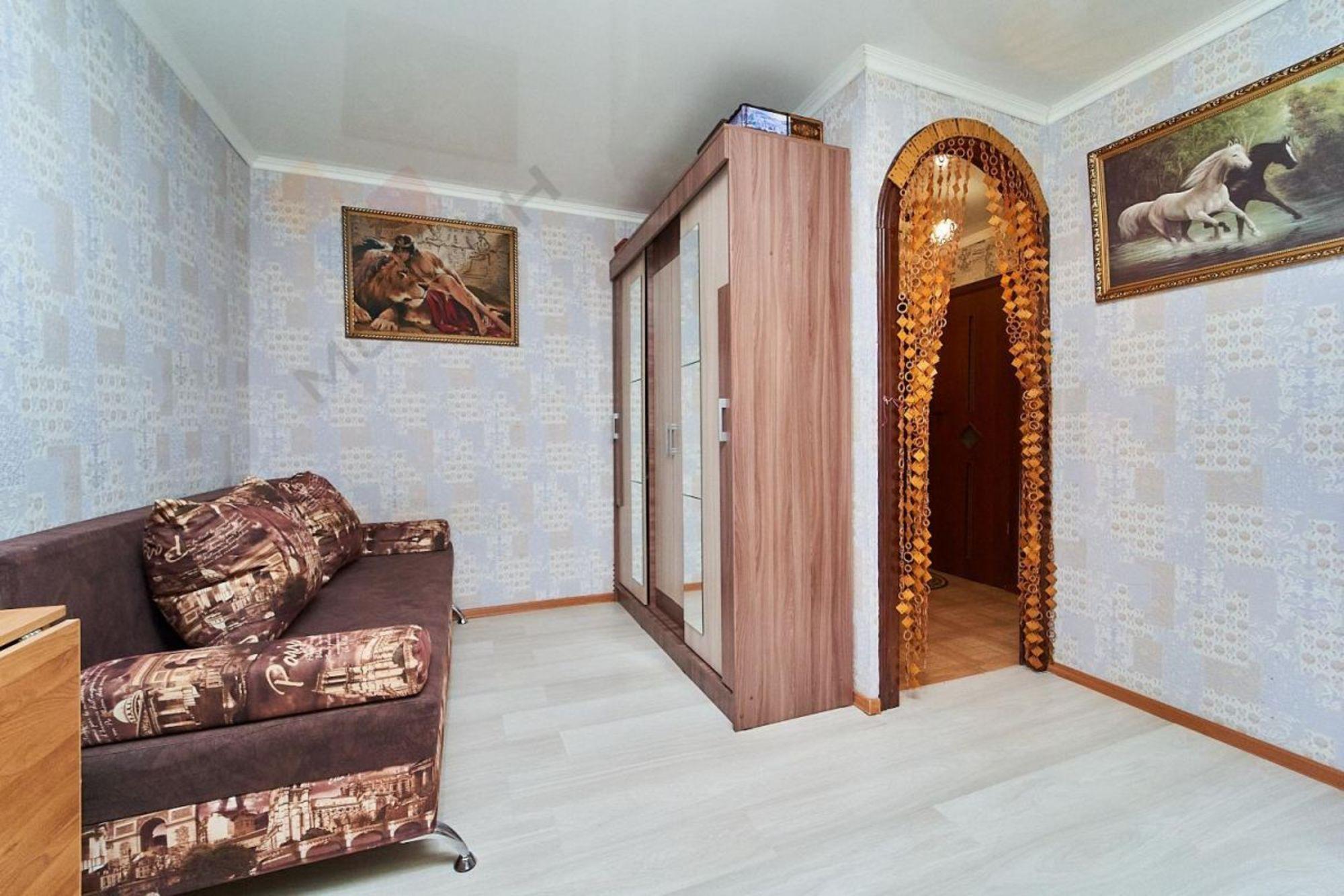 Купить квартиру за 3 700 000 рублей на Суворова ул, 3